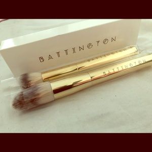 Battington Contour Brushes